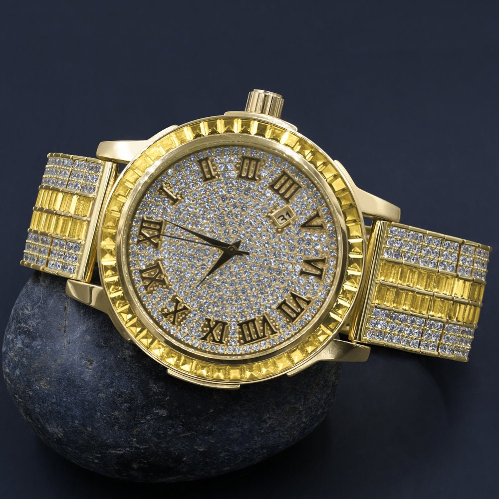 Gold Canary Tone Mens Roman Numeral Solid Steel Bezel Simulated Diamond Custom Adjustable Band Watch W/Date