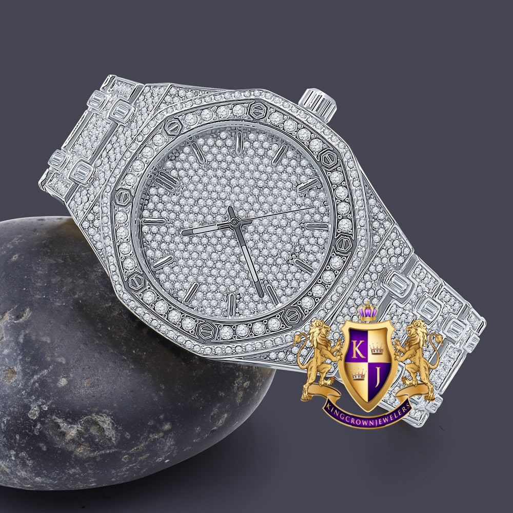 Solid Stainless Steel Back 18k Gold Finish Water Resistance Simulated Diamond Men's Metal Watch