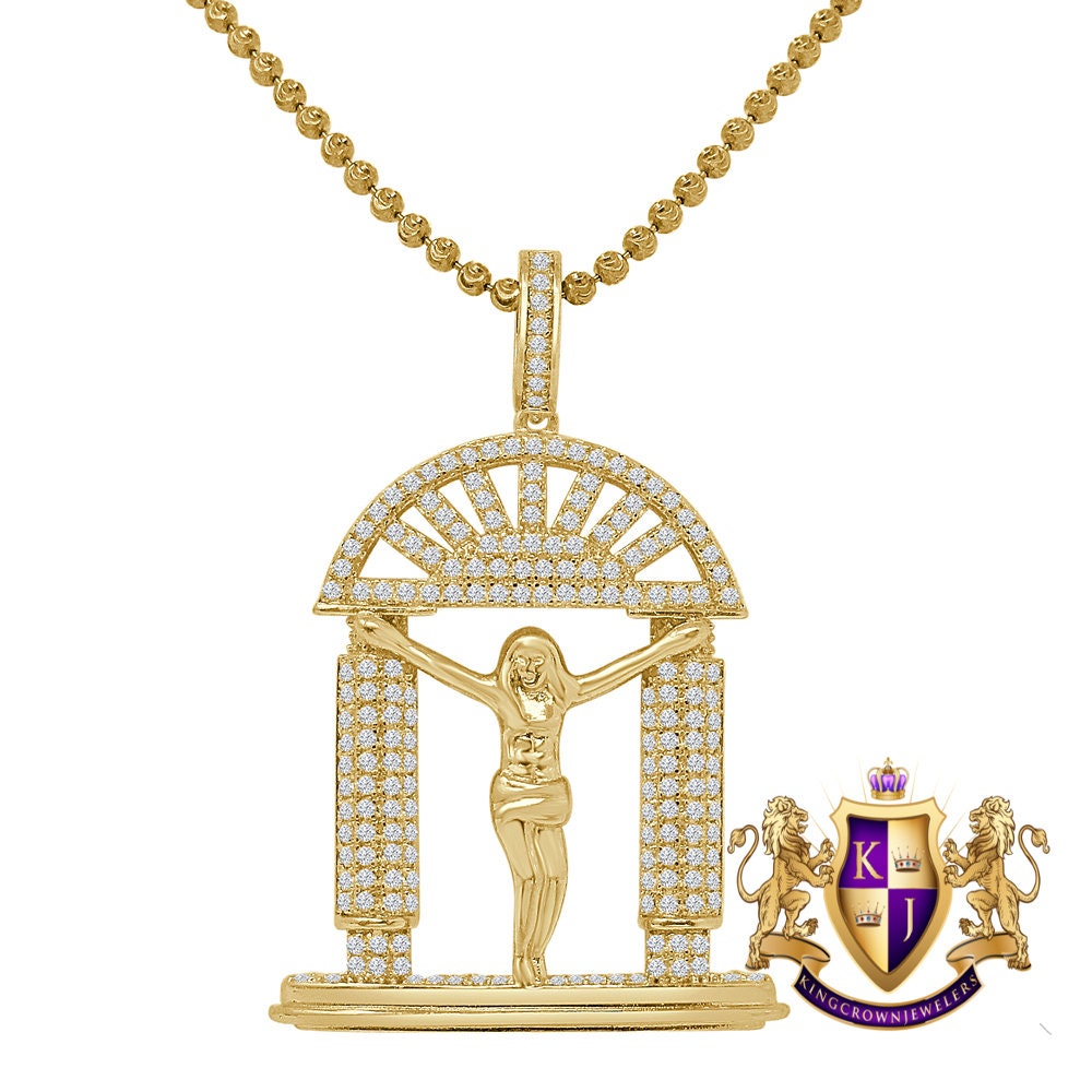 14K Gold Finish Men's Crucified Jesus Heavens Gate Simulated Diamond Pendant Charm Chain Set
